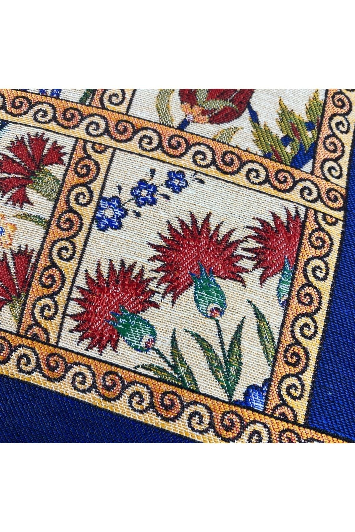 Jakarlı Goblen Pano Dokuma Lale Dekoratif Kırlent / Yastık Kılıfı