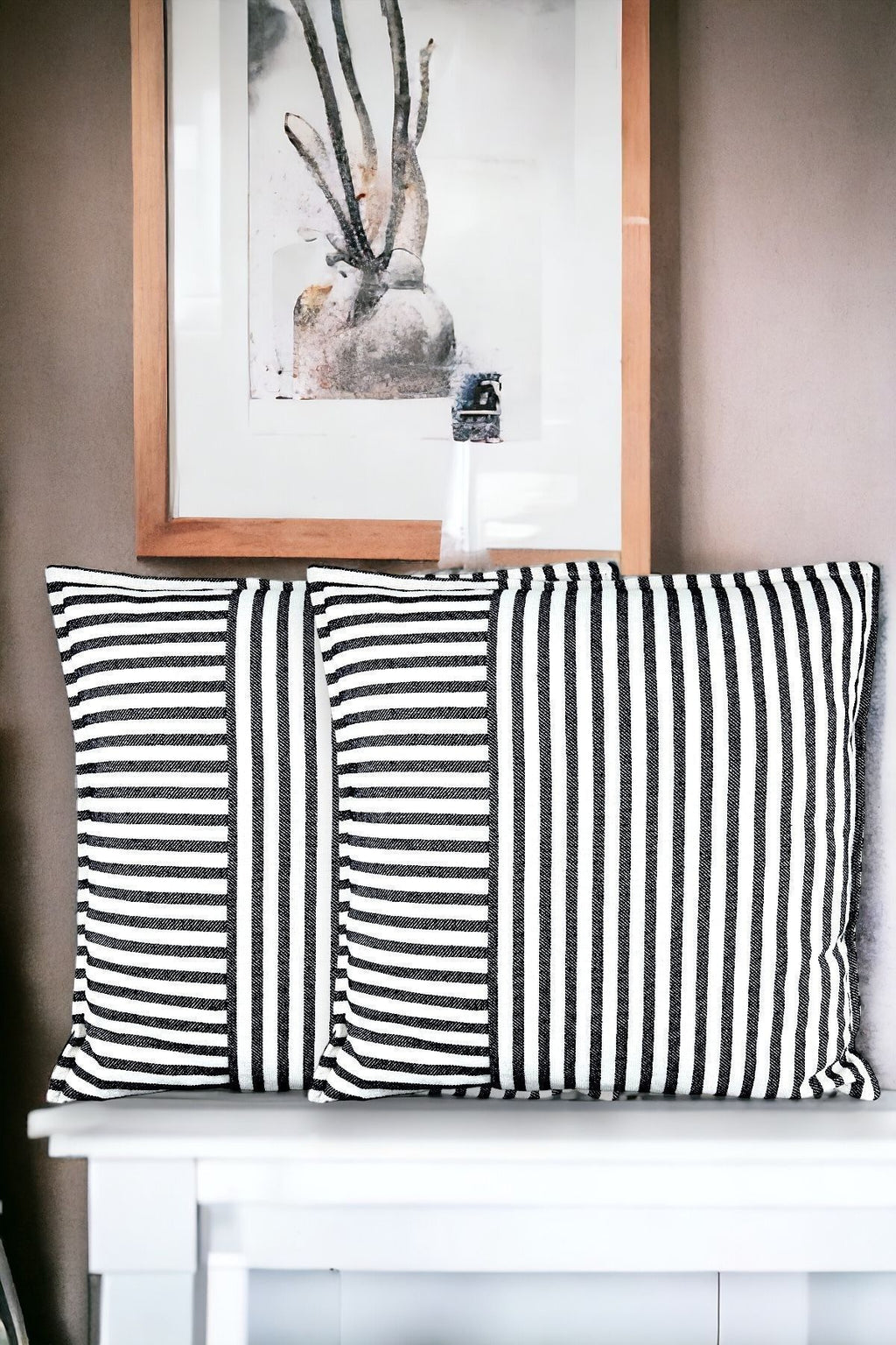 Modern 2-Piece Black Striped Cotton Decorative Pillow / Cushion Cover